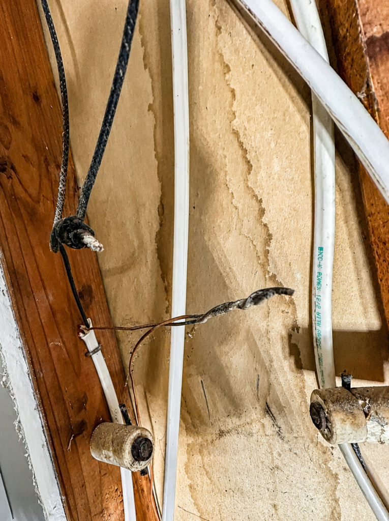 old-knob-and-tube-wiring-in-wall-replacement